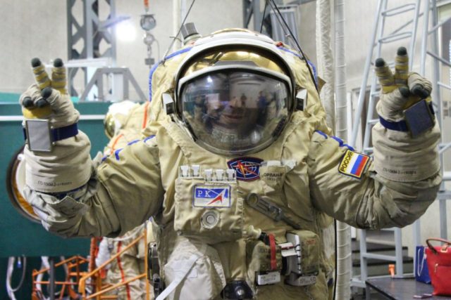 Тренировка в скафандре Орлан