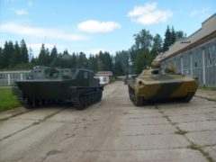 Катание на танке и военной технике