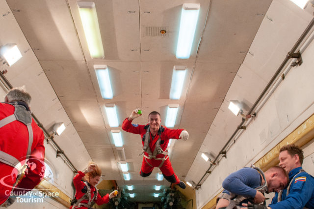 Левитация во время невесомости